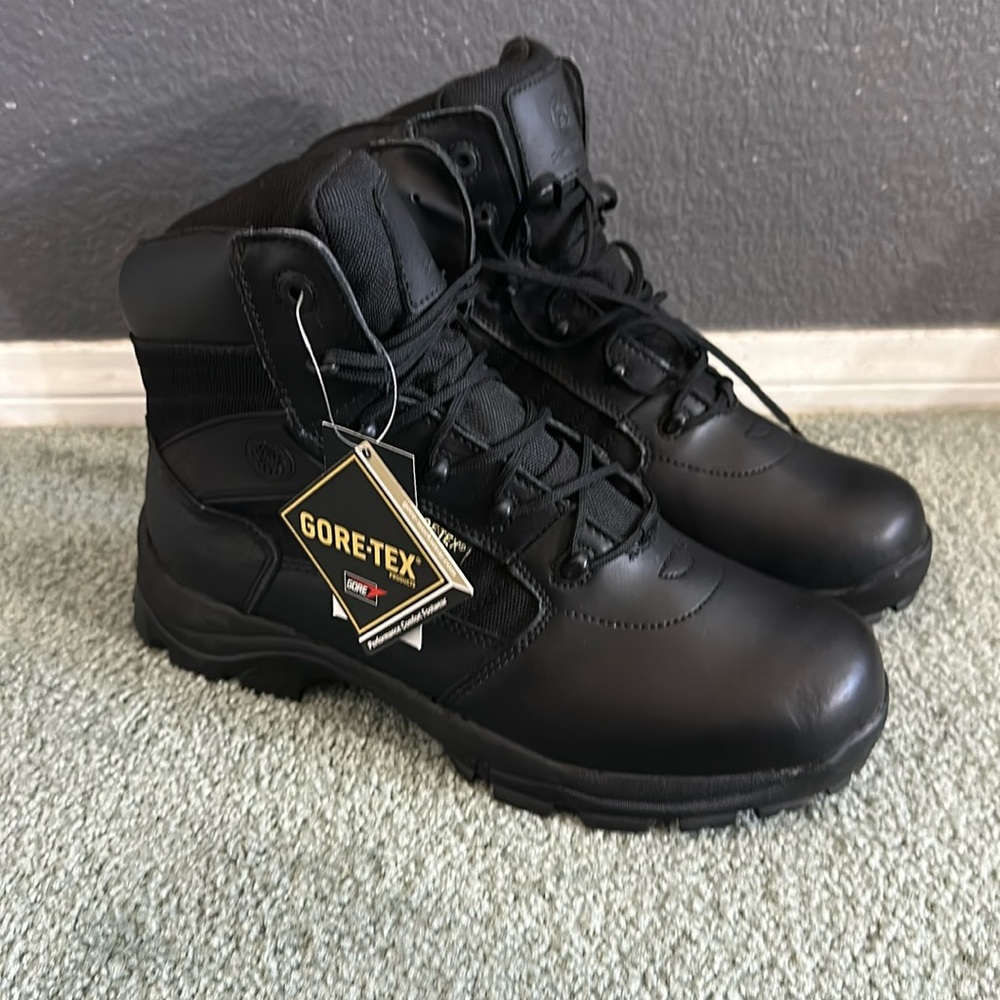 Smith & Wesson Guardian 6 Inch Gore-Tex Tactical duty Boots Men’s 10.5